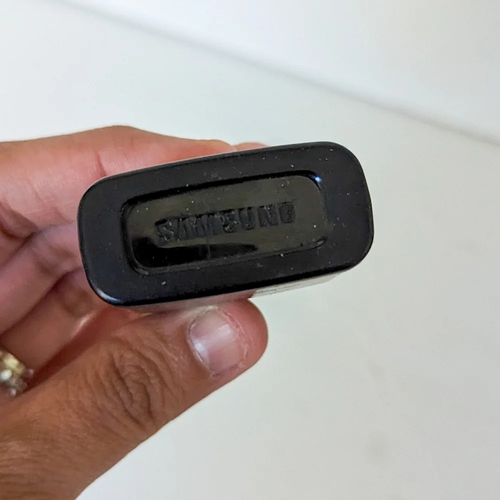 Samsung Genuine Travel Adapter - Black